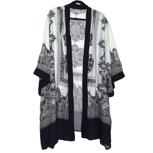 New Catherines Kimono Paisley Floral Black & White 3/4 Sleeve NWT Plus Sz 5X - Picture 1 of 7
